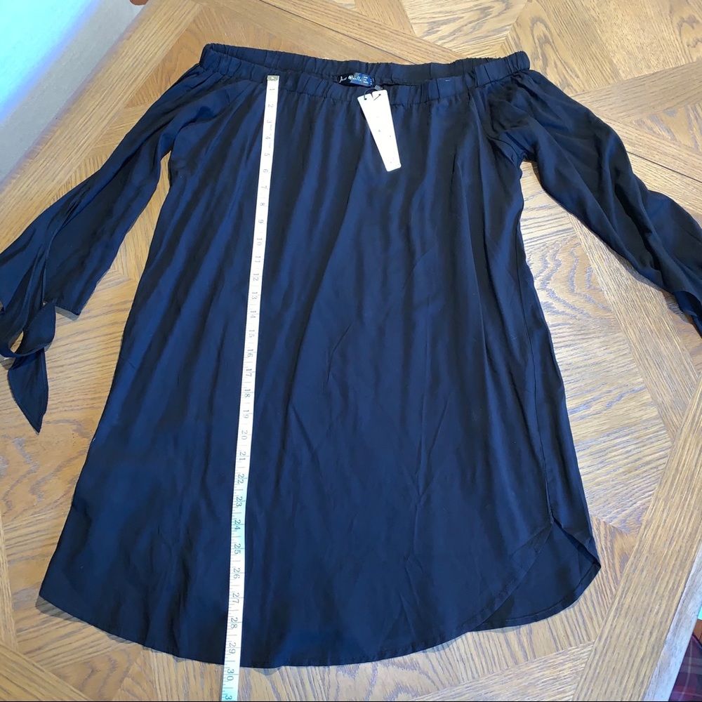 Off the shoulders top